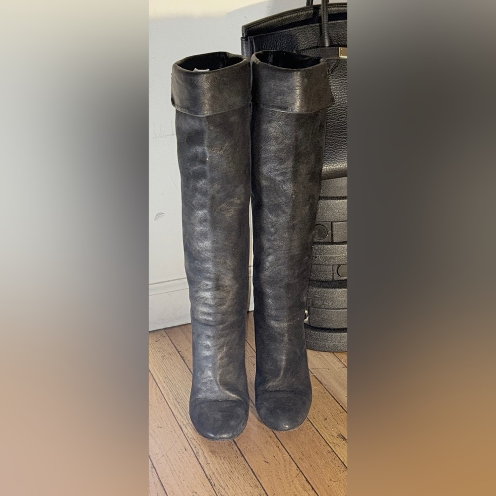 Rare Vintage CHANEL Beautiful Boots